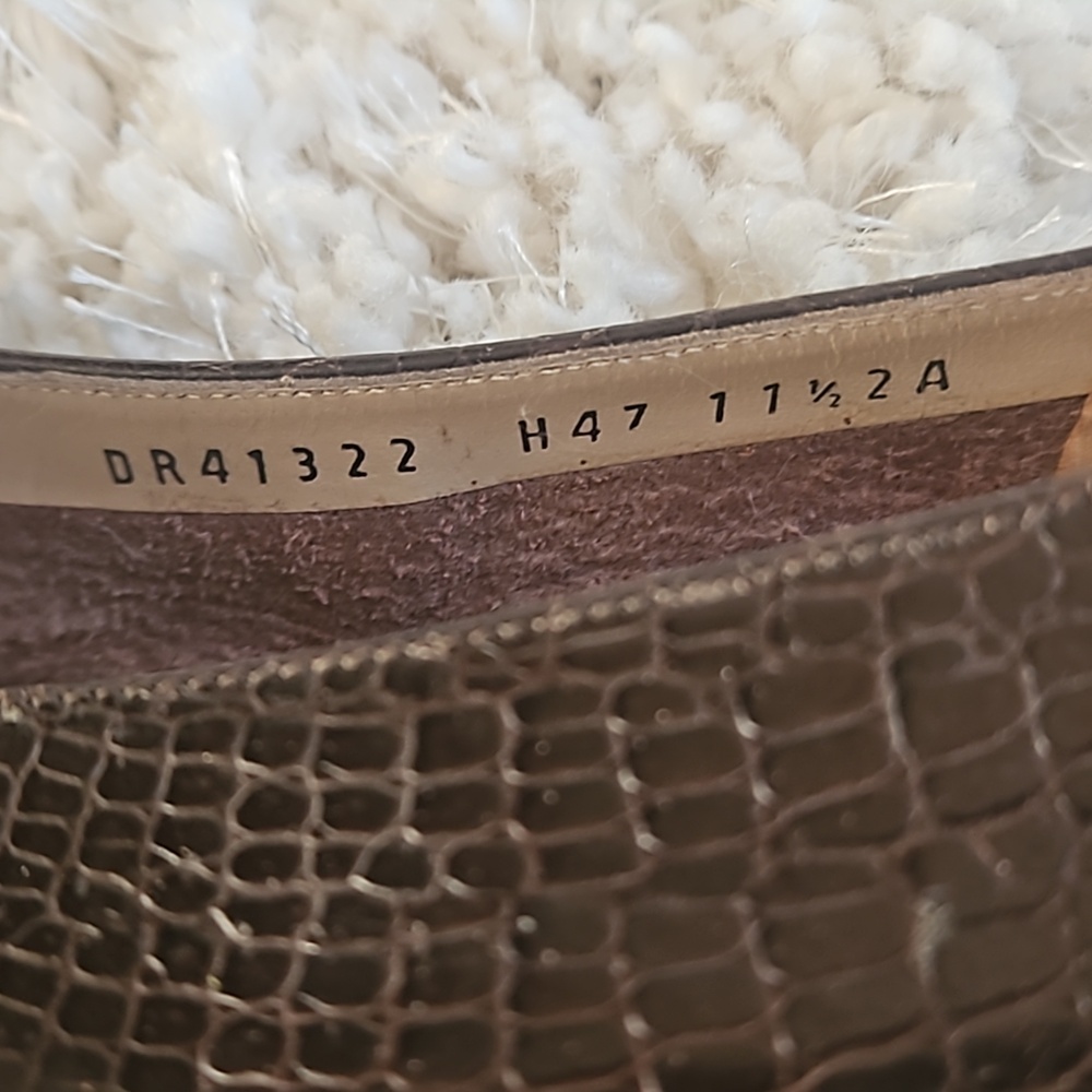 Salvatore Ferragamo Shoes - Picture 10 of 10